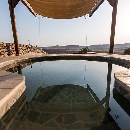 Arava Land Villa Tzukim Bagian luar foto